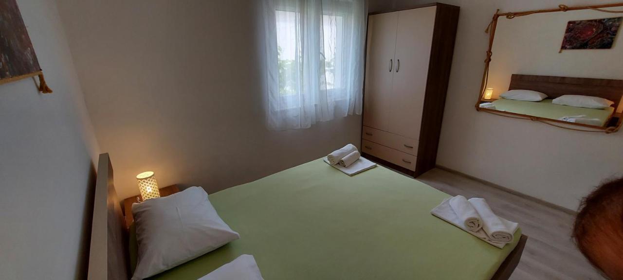 Apartment Lara Pisak Zewnętrze zdjęcie
